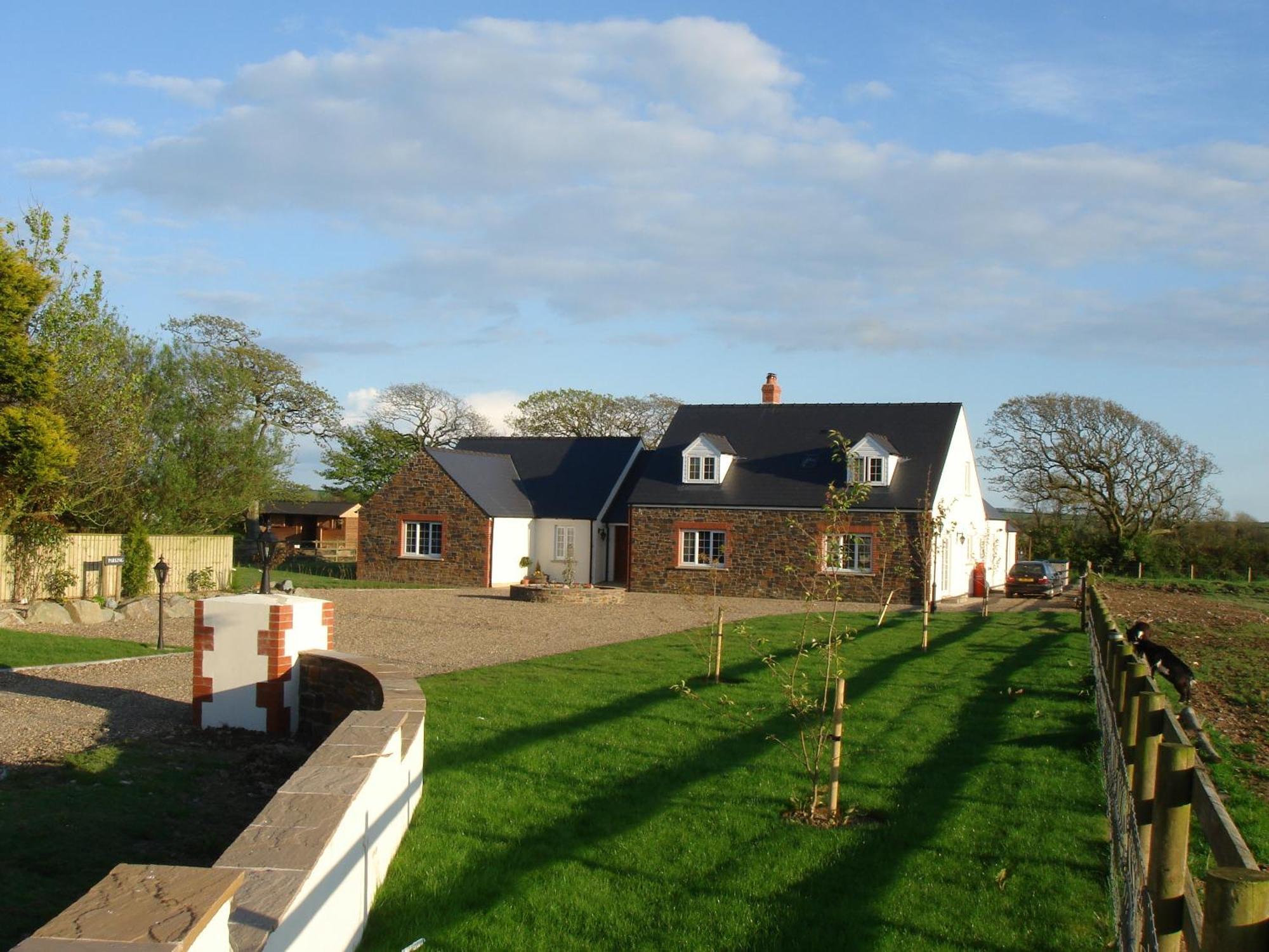 The Paddock Bed & Breakfast Haverfordwest Exterior foto